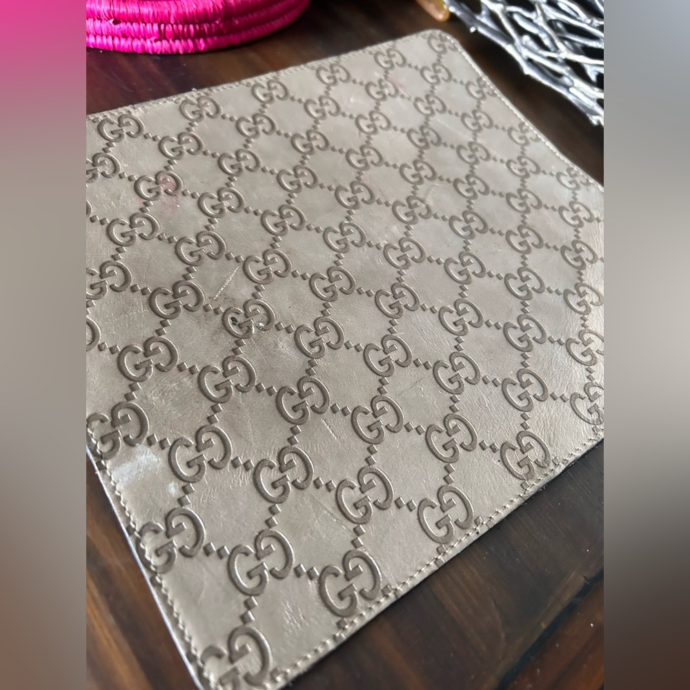 Gucci Mousepad 100% authentic